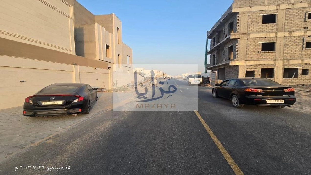 Investment land for sale on Mohammed Bin Zayed Roa Pictures