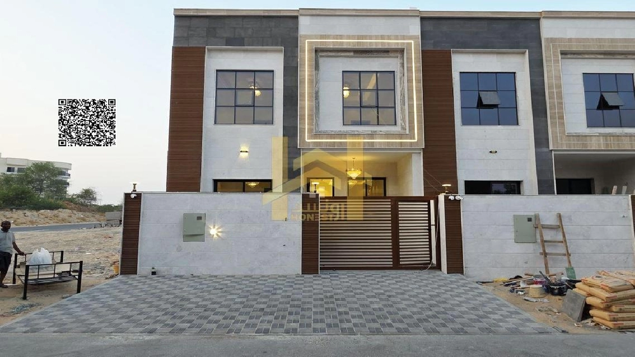 Live like royalty in a villa designed for discerni